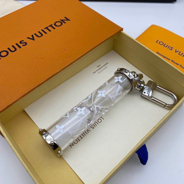 ブランドキーホルダー側面デザイン